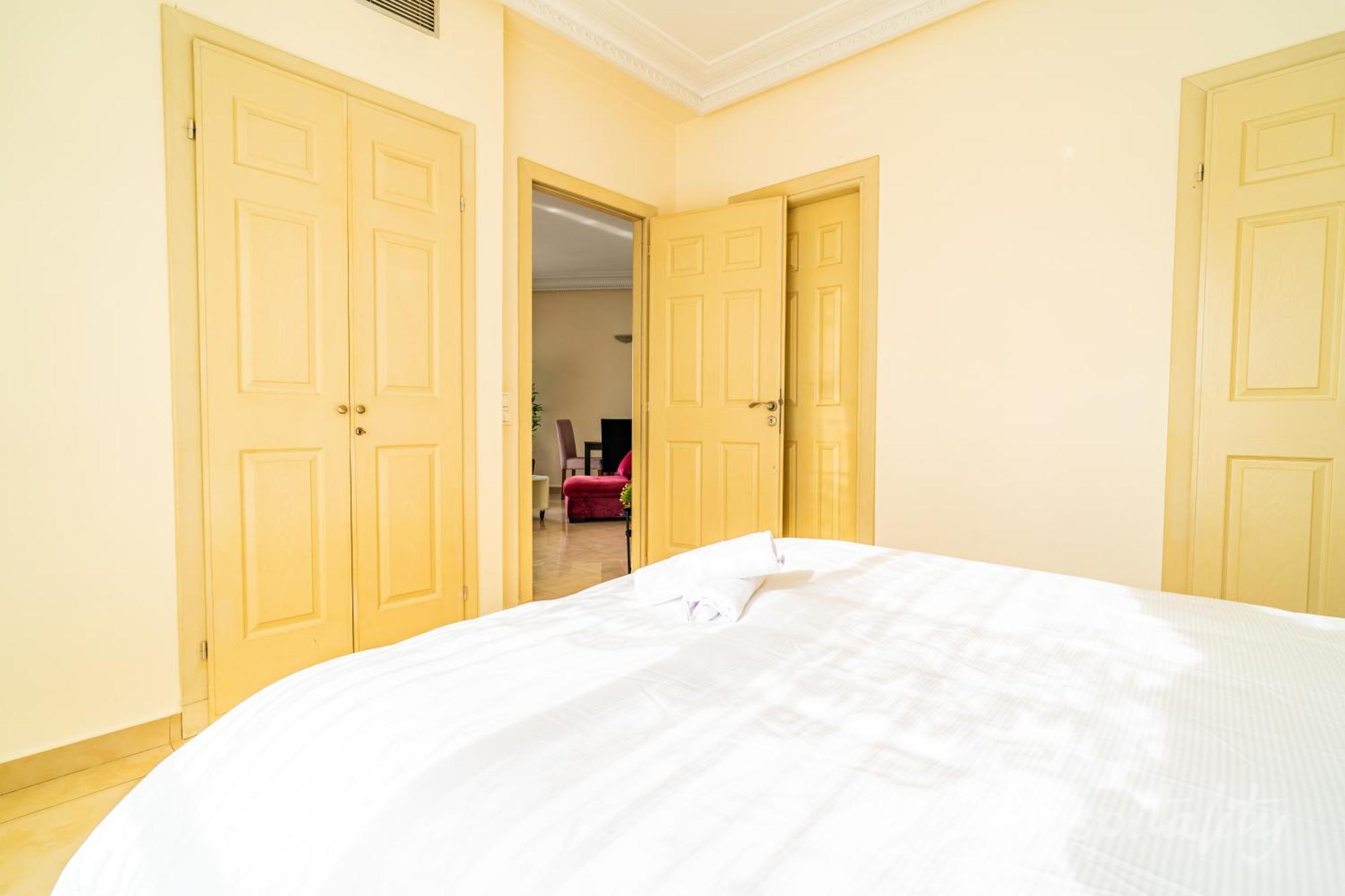 Gauthier 5-star Luxury Gem Apartment *